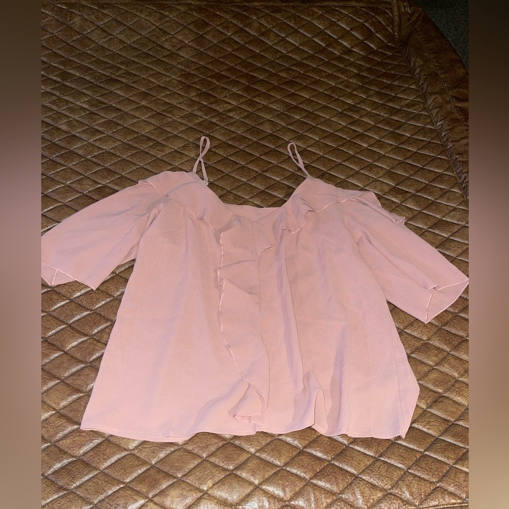 3 blouses - Picture 3 of 3